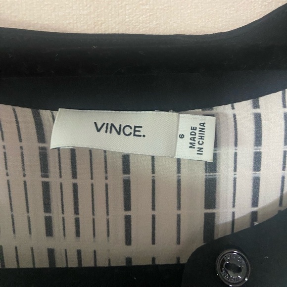 VINCE size 6 Interlace Print Silk Tunic Top Cuffed sleeve 100% silk EUC - Picture 6 of 11